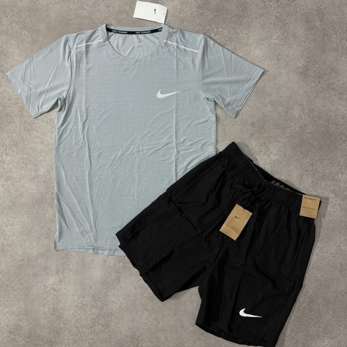 Ensemble Running Nike Miler - Gris/Noir